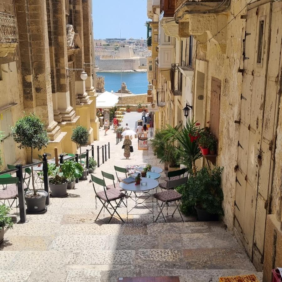 Vallettacharme - 2 Bedrooms Flat In The Heart Of The City Exterior photo